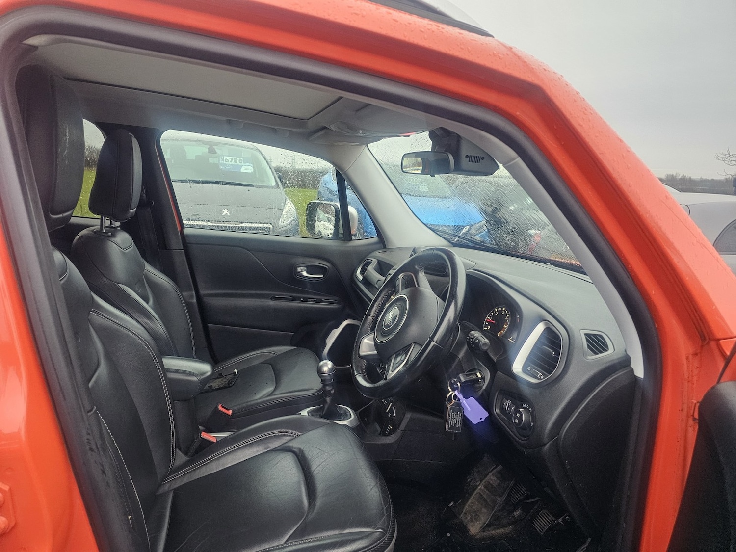 Used Jeep Renegade 2015 for sale - 76941741: Photo 4