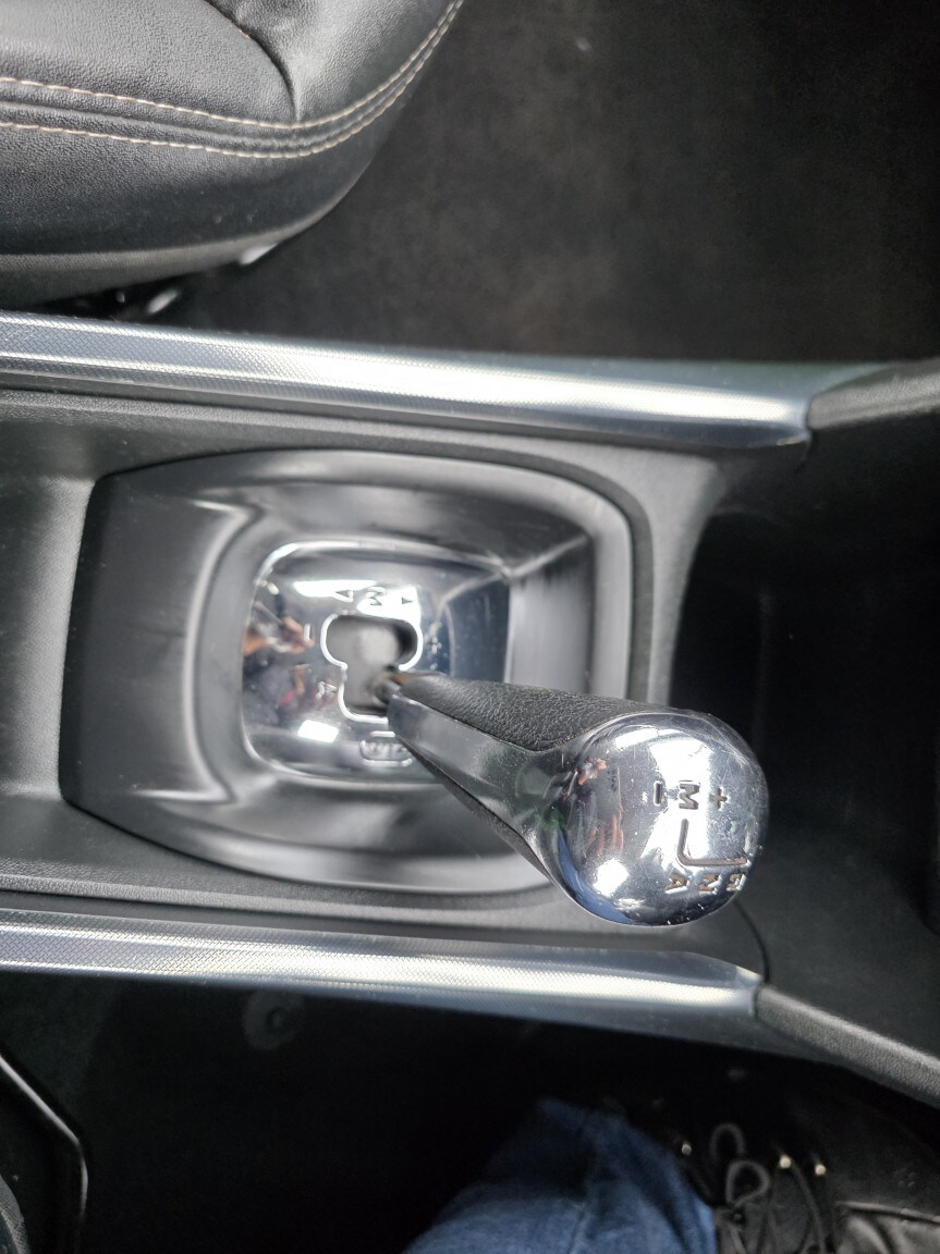 Used Peugeot 2008 2014 for sale - 76591507: Photo 19