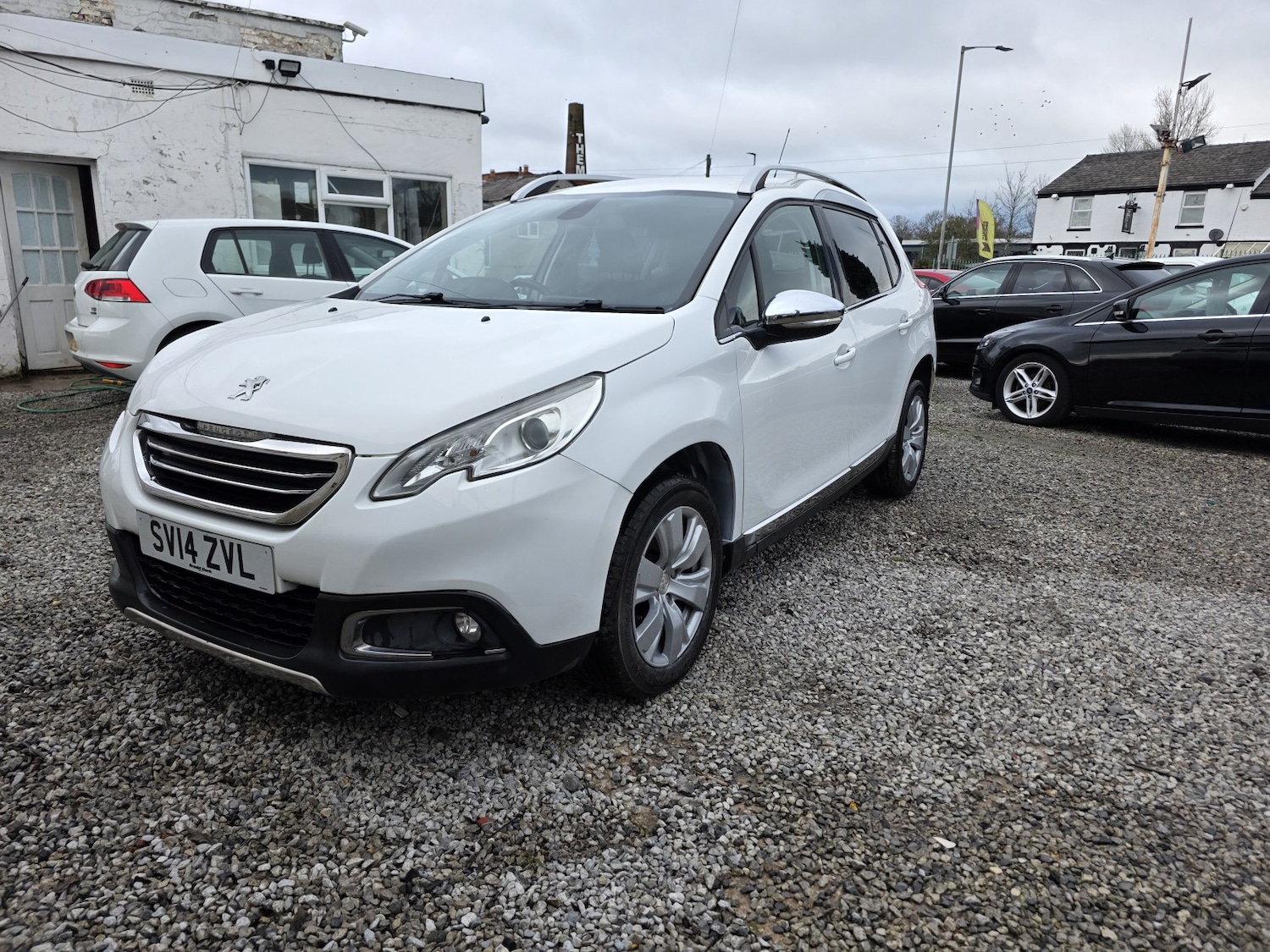 Used Peugeot 2008 2014 for sale - 76591507: Photo 3
