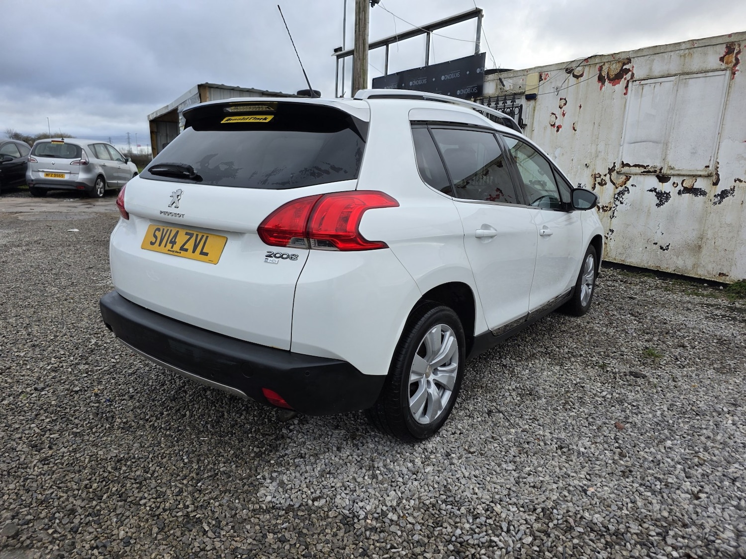 Used Peugeot 2008 2014 for sale - 76591507: Photo 8