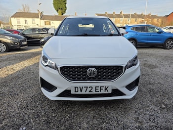 2022 - 1.5 VTi-TECH Excite 5dr