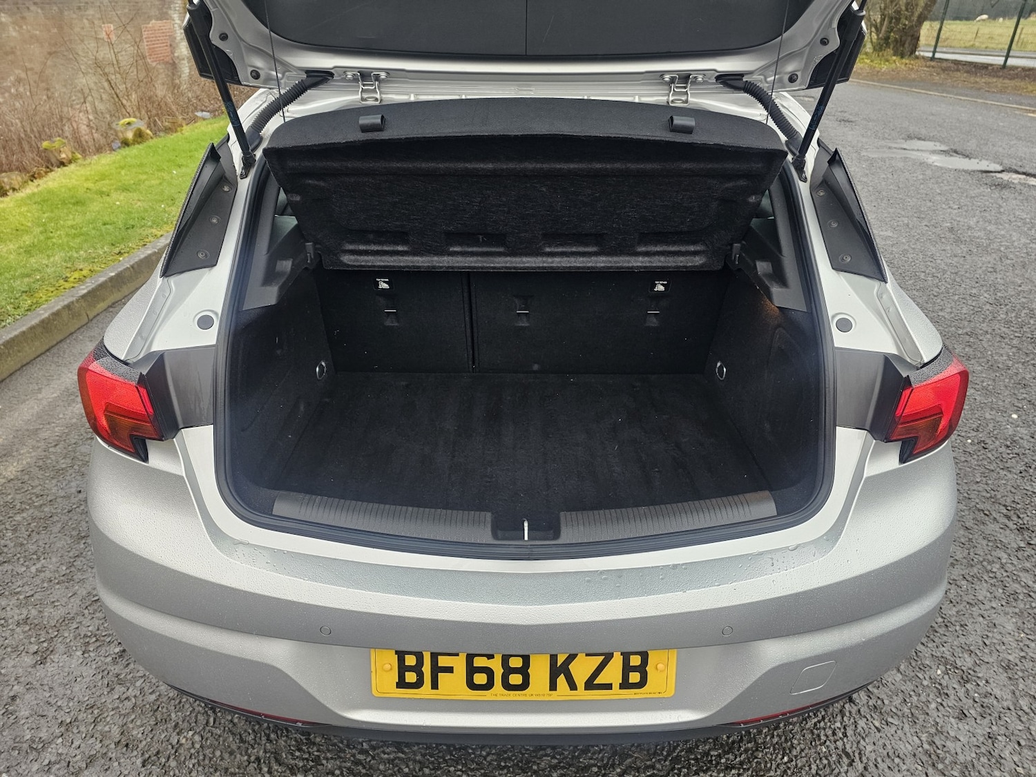 Used Vauxhall Astra 2018 for sale - 77721285: Photo 9