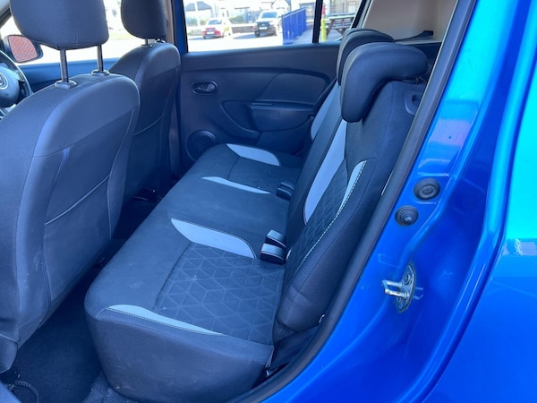 Used Dacia Sandero Stepway 2016 for sale - 74582405: Photo 12