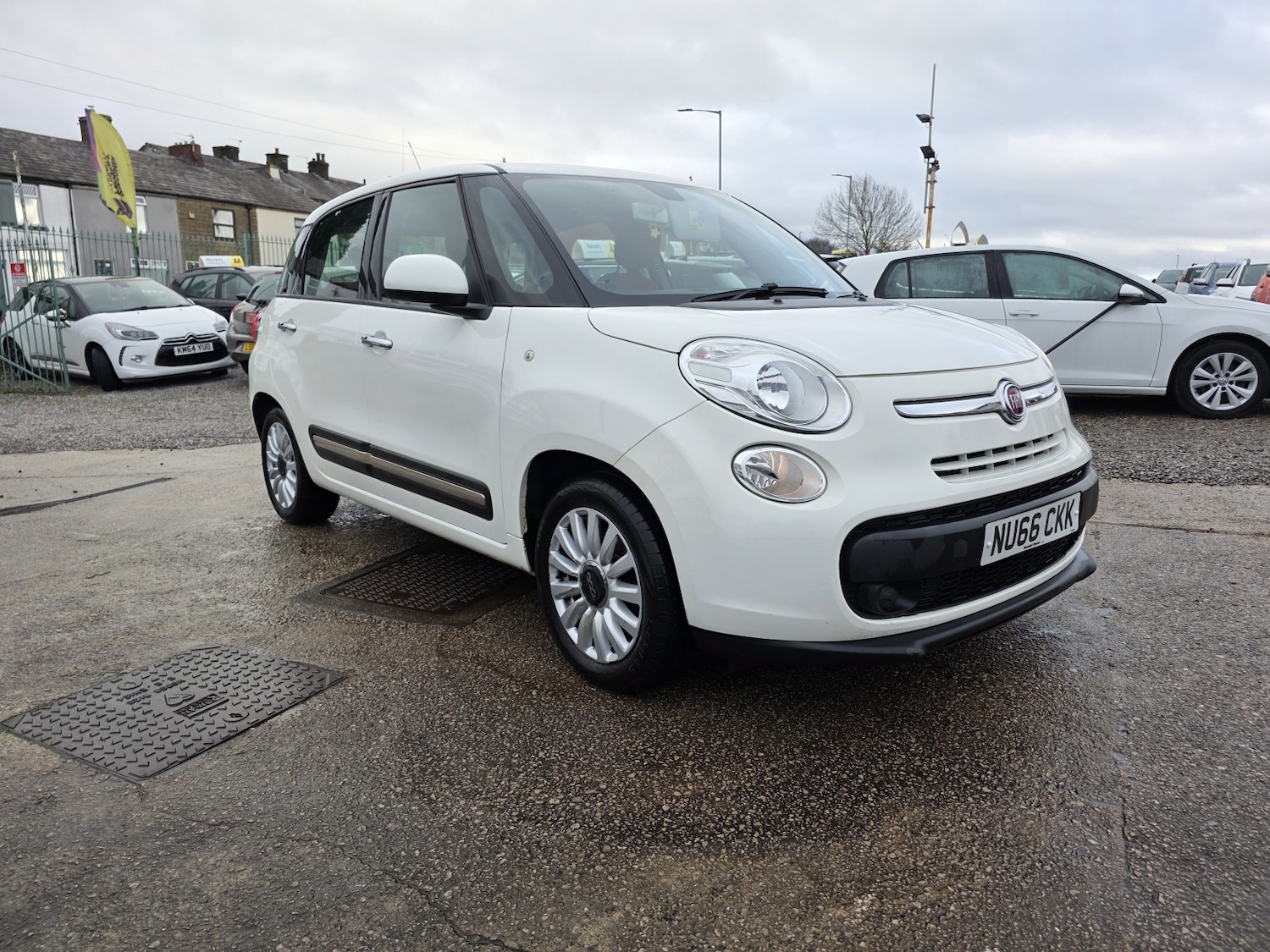 Used Fiat 500L 2016 for sale - 76821625: Photo 2
