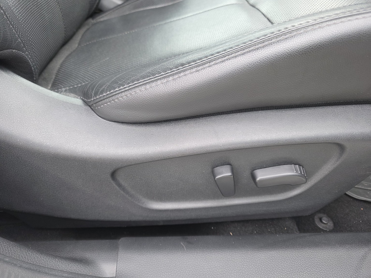 Used Nissan Qashqai 2017 for sale - 77649560: Photo 32