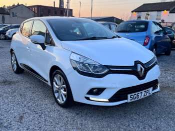 Used Renault Clio 2017 for sale - 74225564: Photo
