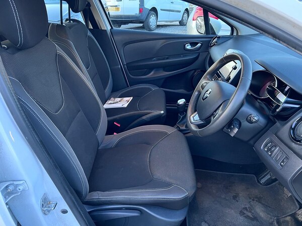 Used Renault Clio 2017 for sale - 74225564: Photo 9