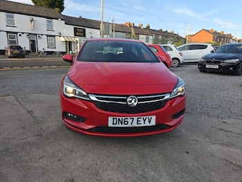 Used Vauxhall Astra 2017 for sale - 79463507: Photo