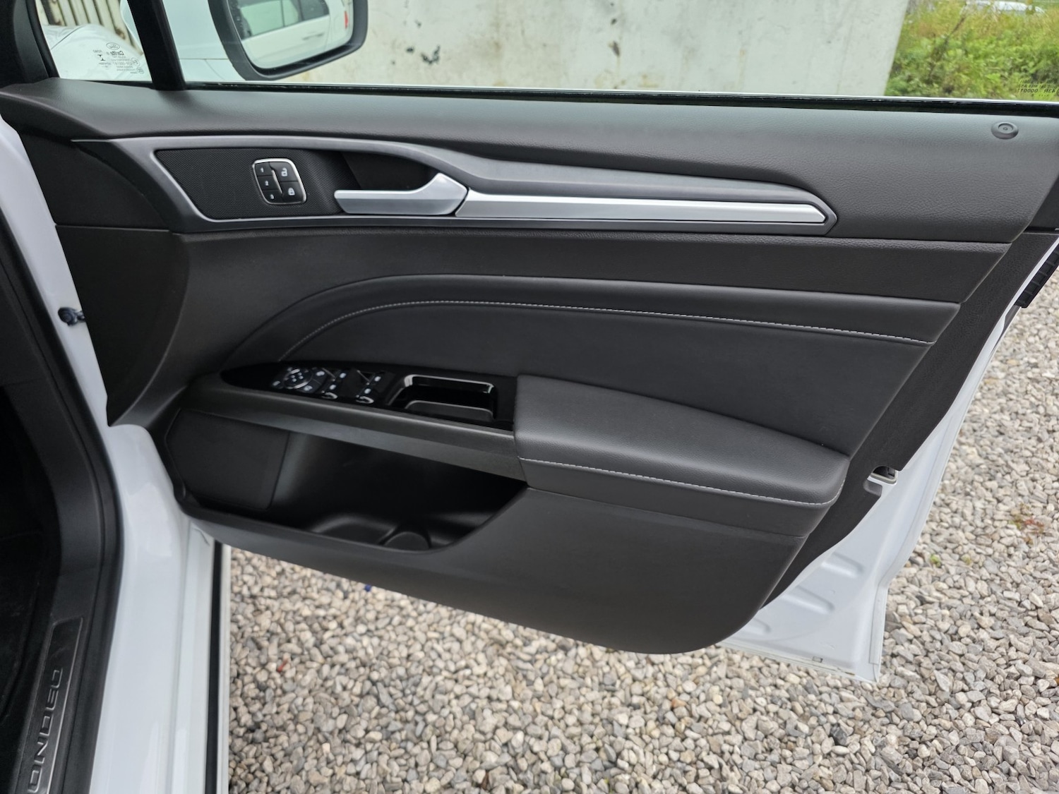 Used Ford Mondeo 2018 for sale - 76273311: Photo 28