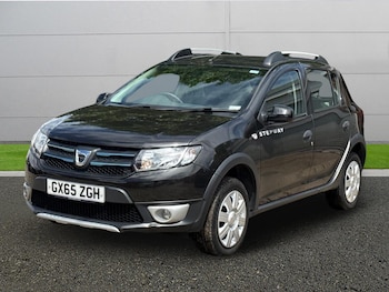 Used Dacia Sandero Stepway 2015 for sale - 78868470: Photo