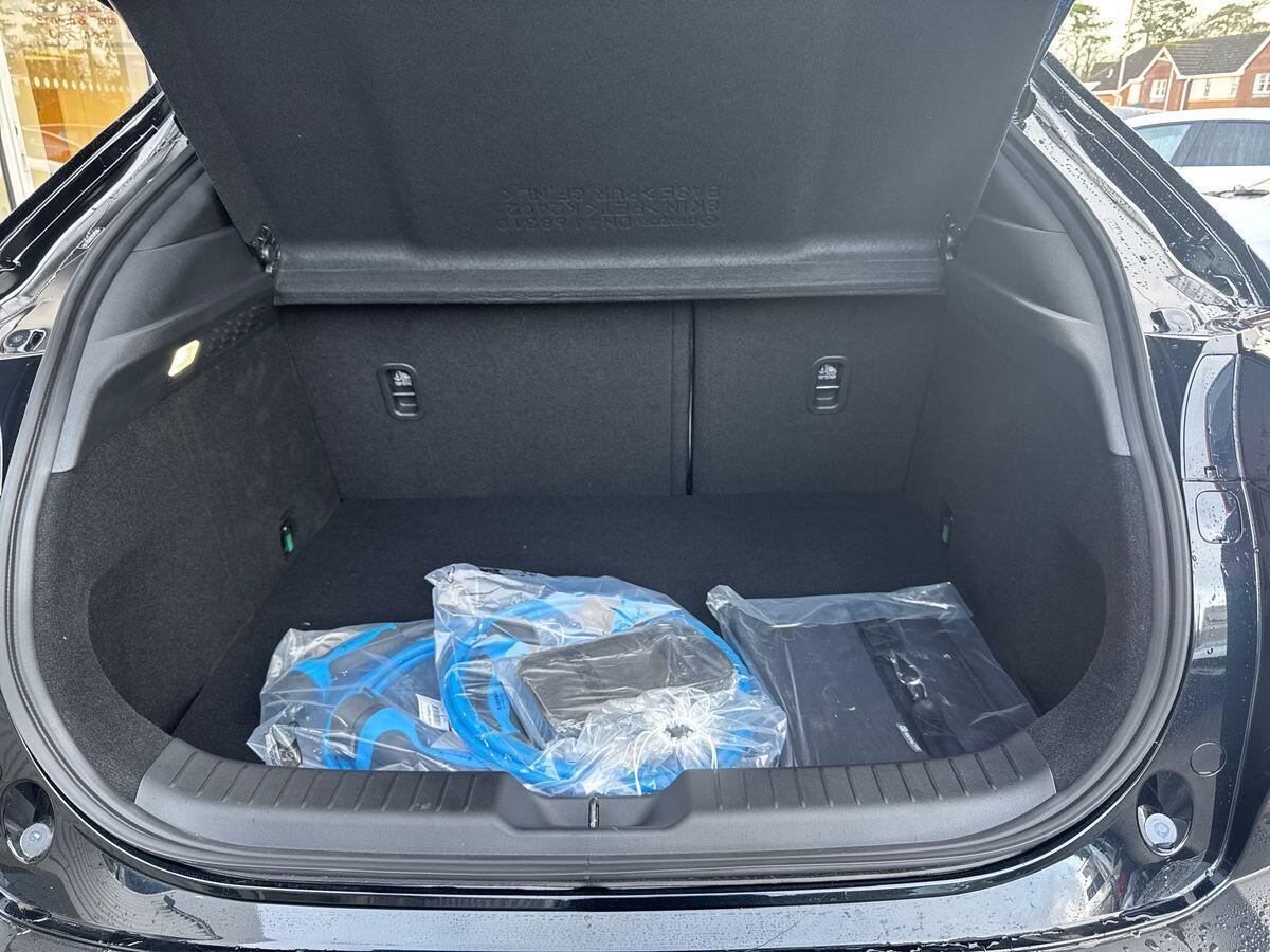 Used Mazda MX-30 2025 for sale - 76926219: Photo 12