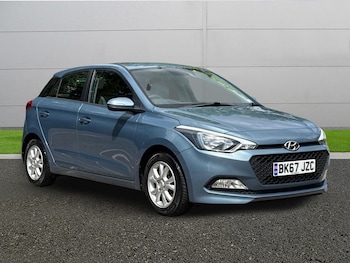 Used Hyundai i20 2017 for sale - 78650380: Photo