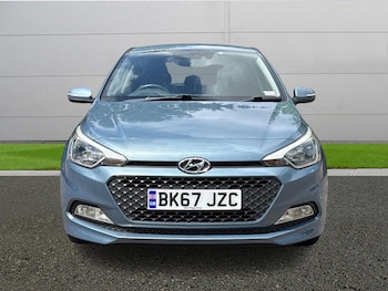 Used Hyundai i20 2017 for sale - 78650380: Photo