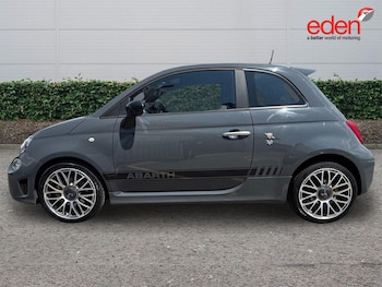 Used Abarth 595 2017 for sale - 79374900: Photo