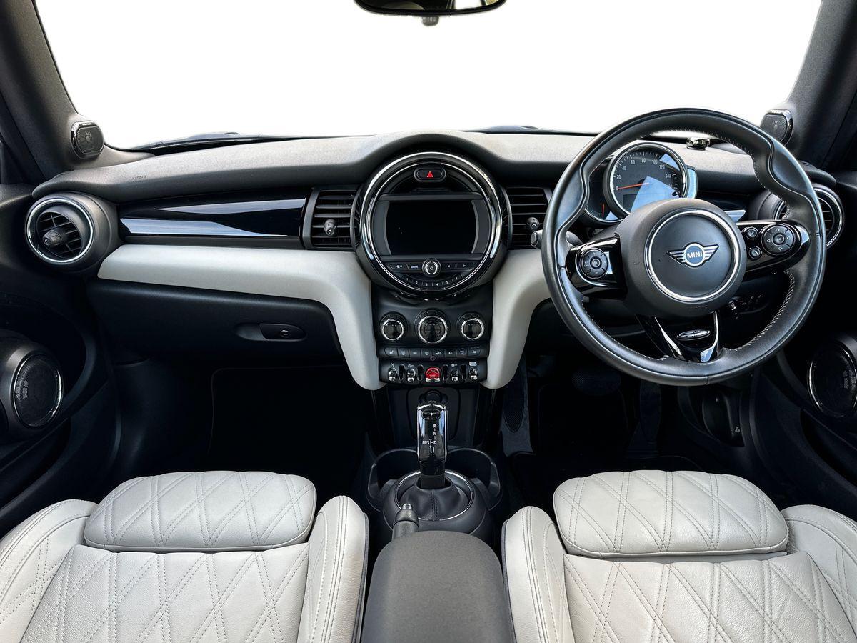 Used MINI Convertible 2020 for sale - 76731034: Photo 13