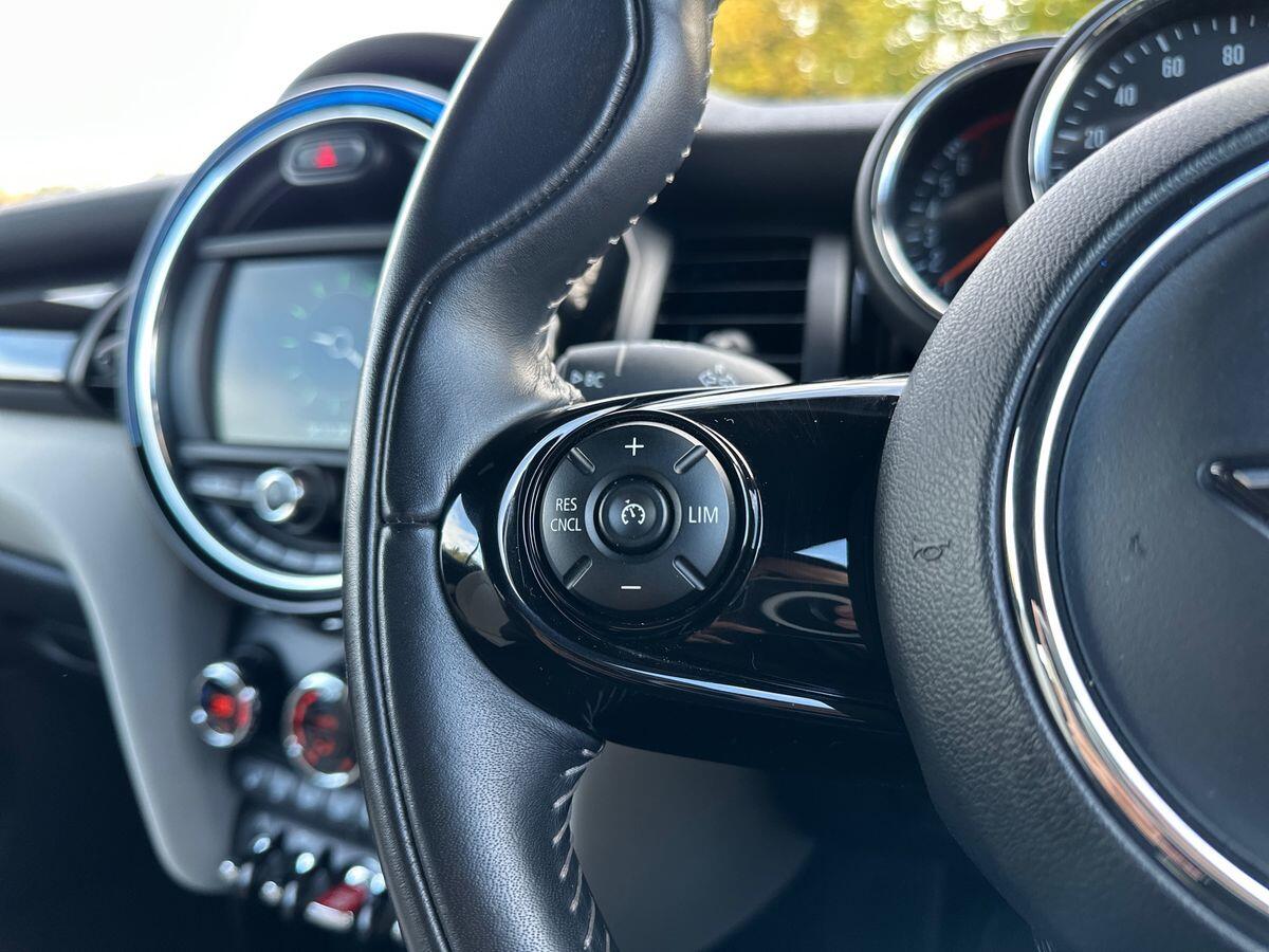 Used MINI Convertible 2020 for sale - 76731034: Photo 16