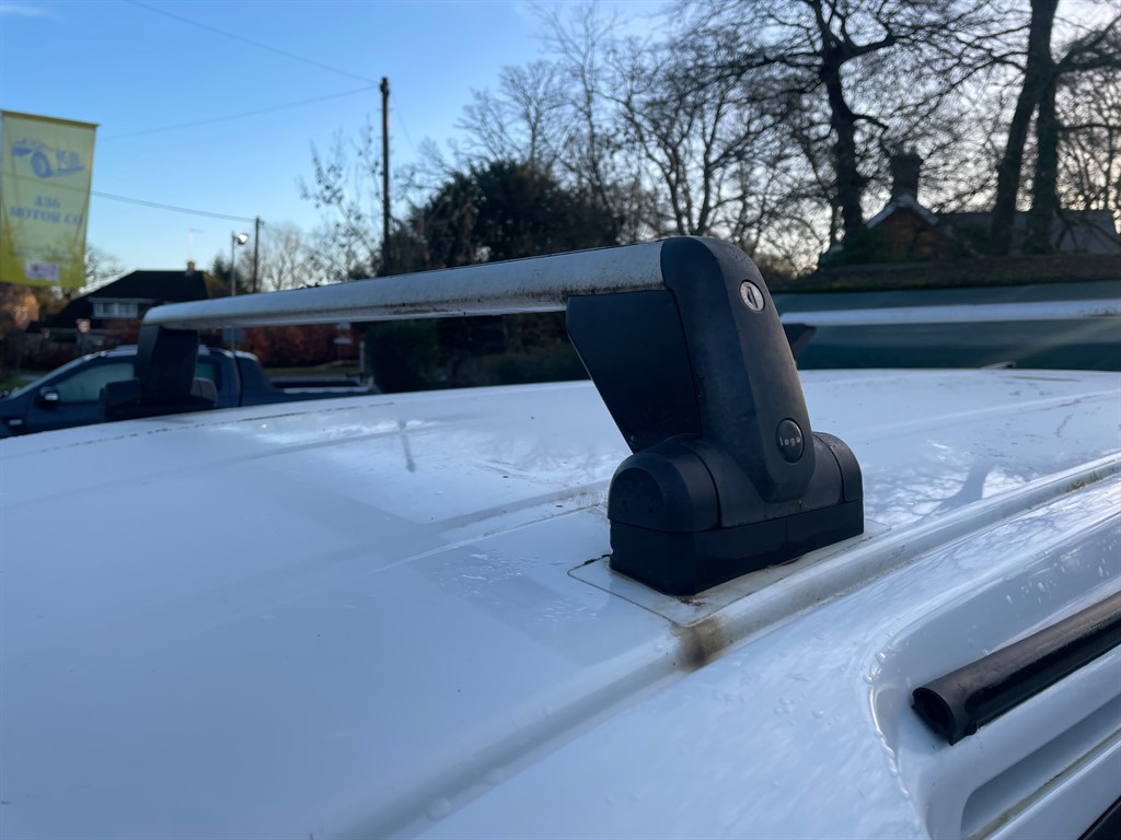 Used Volkswagen Caddy Maxi 2010 for sale - 77100583: Photo 29