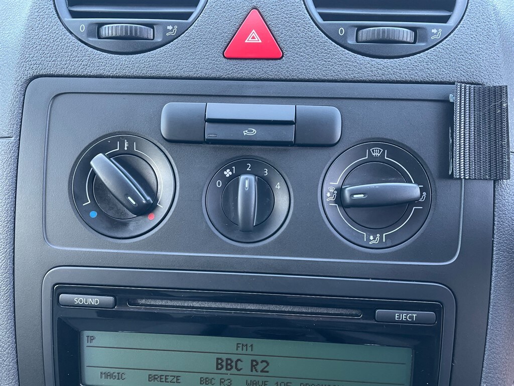 Used Volkswagen Caddy Maxi 2010 for sale - 77100583: Photo 35