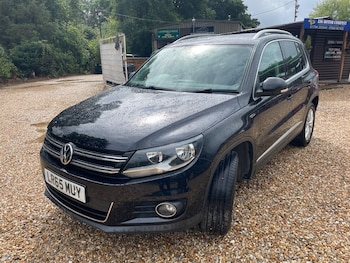 Used Volkswagen Tiguan 2015 for sale - 75702878: Photo