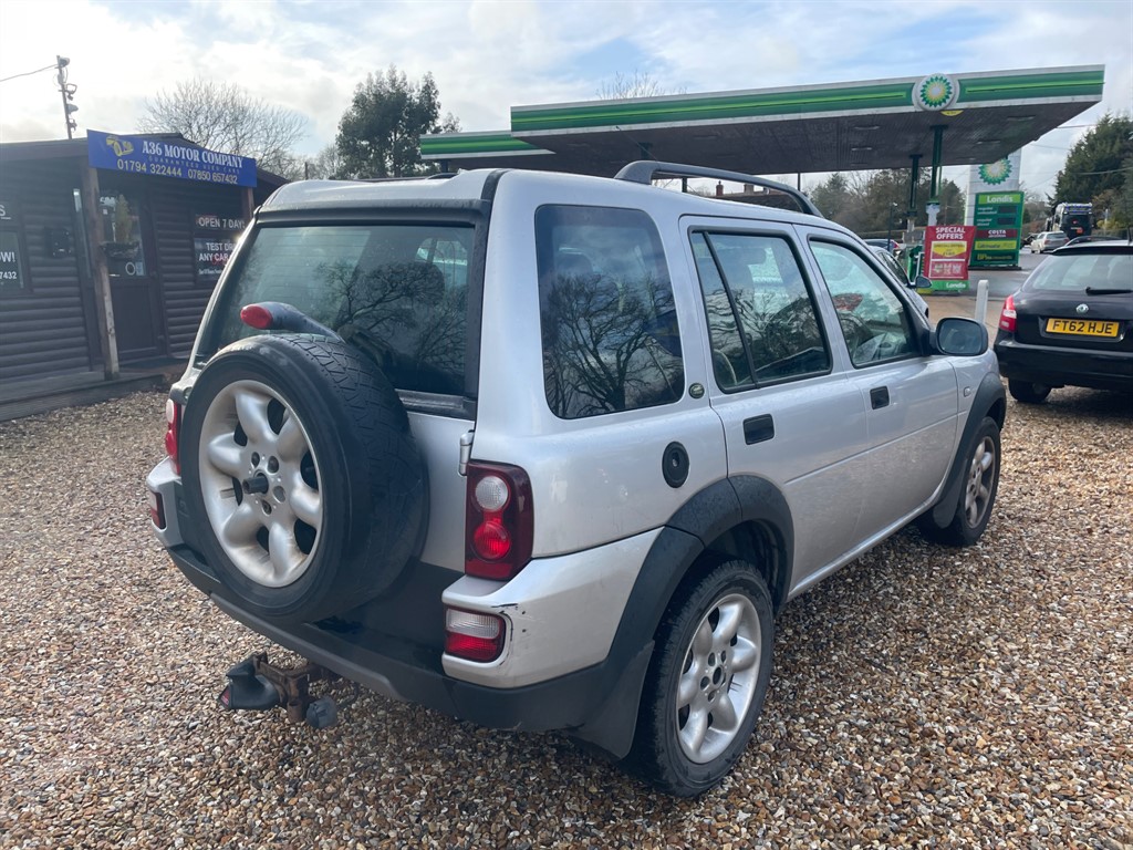 Used Land Rover Freelander 2005 for sale - 77472122: Photo 2