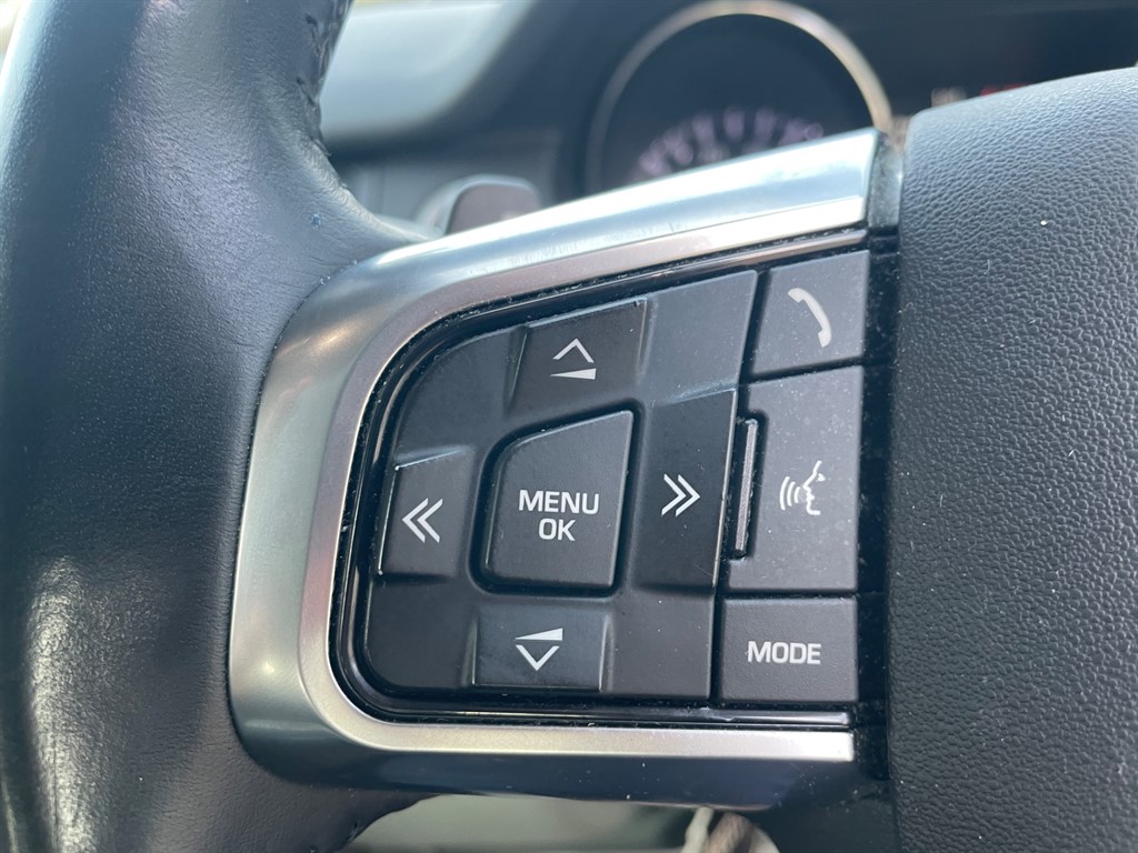 Used Land Rover Discovery Sport 2015 for sale - 77911523: Photo 23