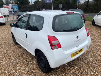 Used Renault Twingo 2010 for sale - 77347580: Photo
