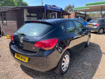 Used Vauxhall Astra 2011 for sale - 74472165: Photo