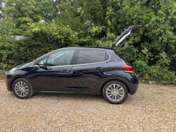Used Peugeot 208 2017 for sale - 75263470: Photo