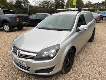 Vauxhall - Astra