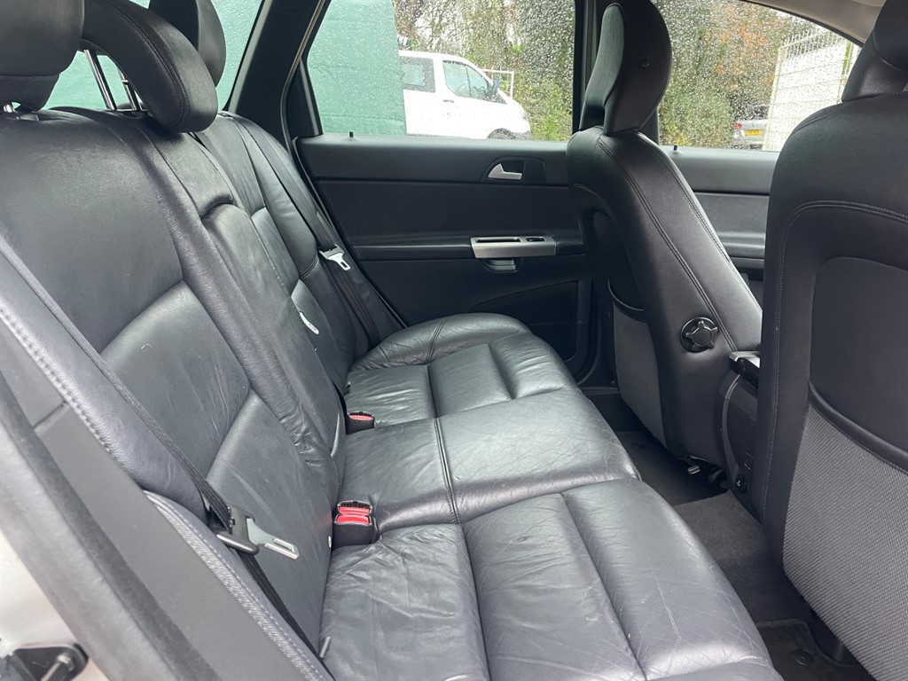 Used Volvo V50 2007 for sale - 76862016: Photo 13