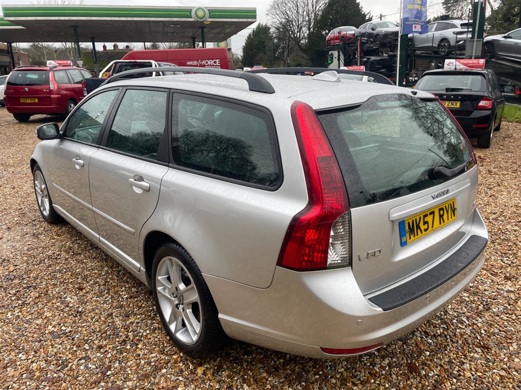 Used Volvo V50 2007 for sale - 76862016: Photo 7