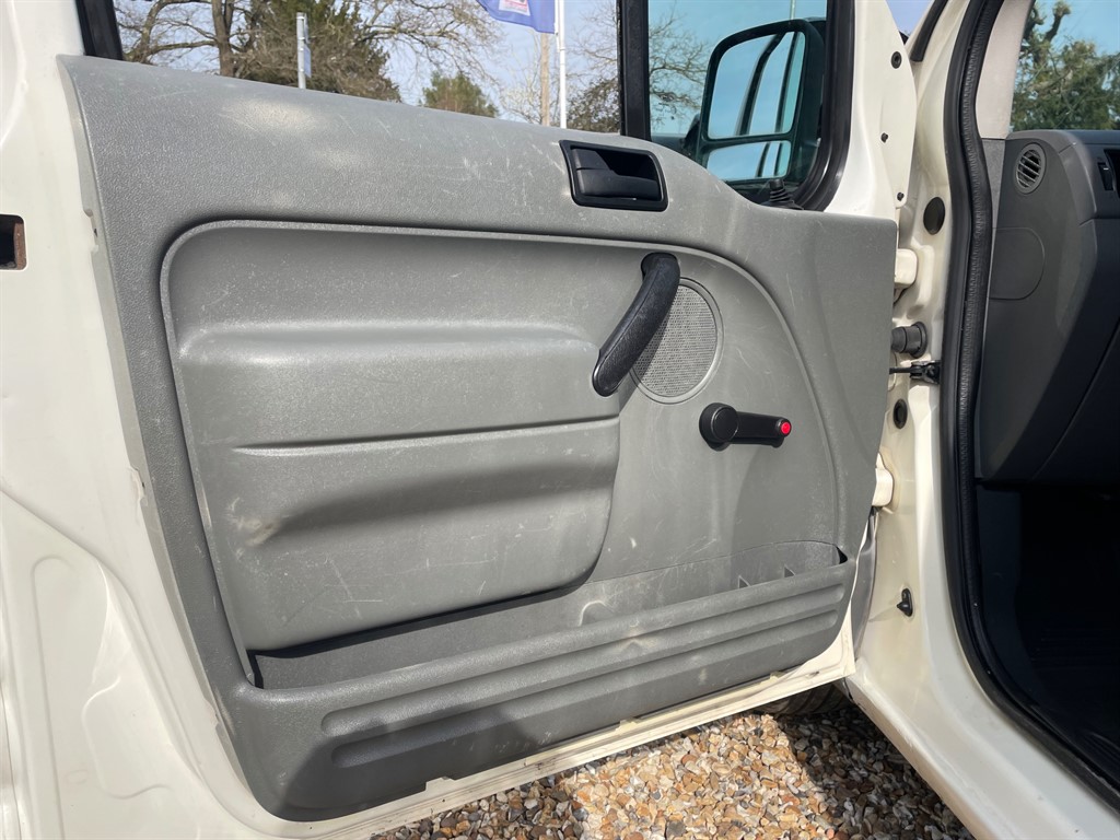 Used Ford Transit Connect 2003 for sale - 77965545: Photo 12