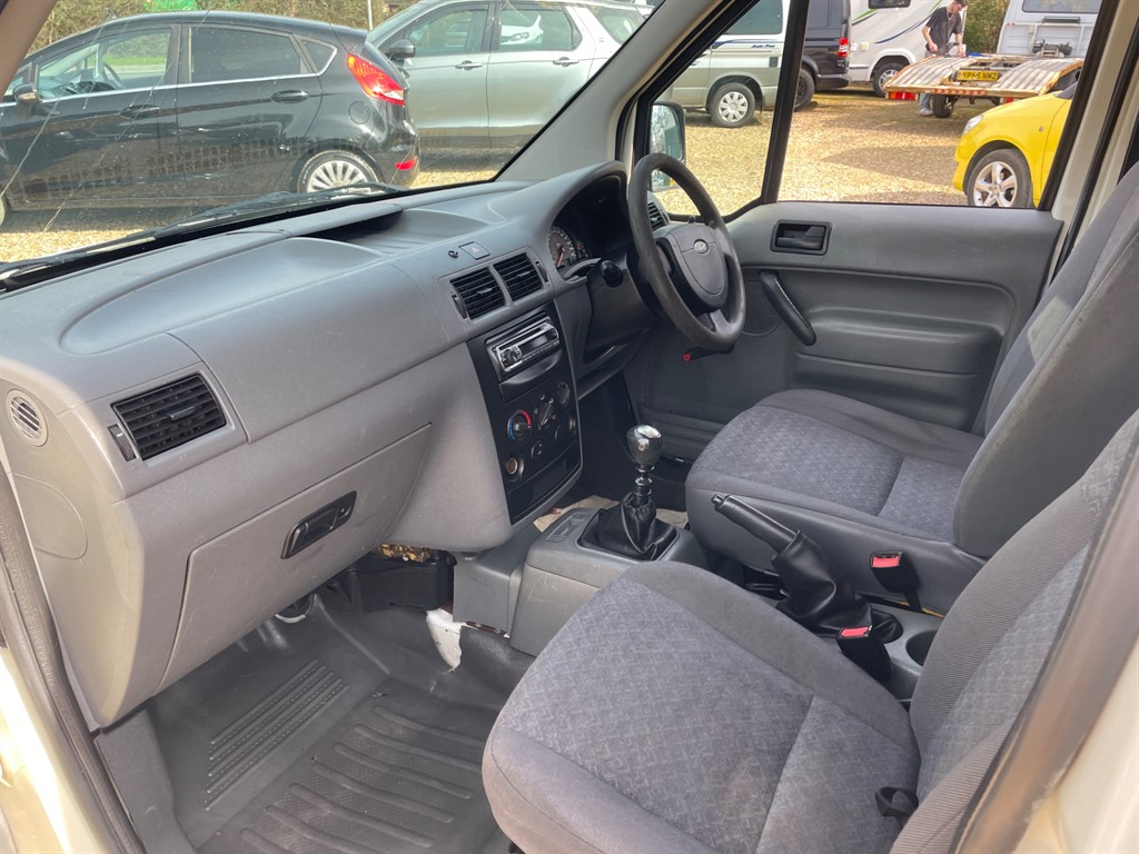 Used Ford Transit Connect 2003 for sale - 77965545: Photo 13