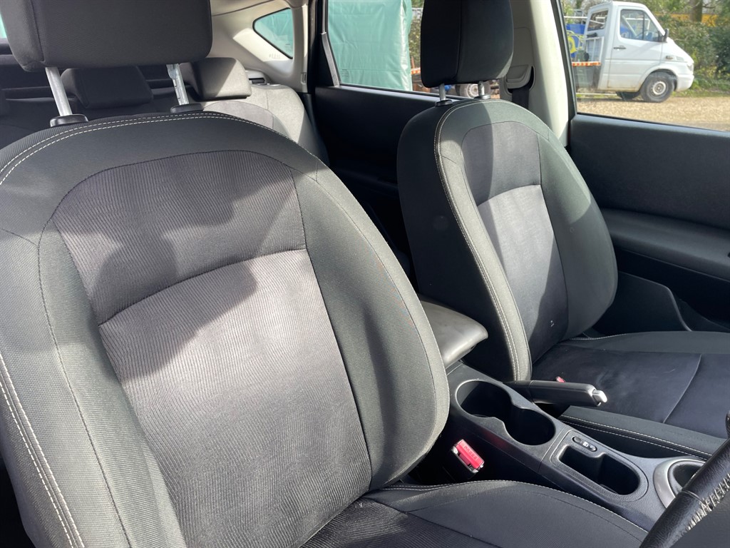 Used Nissan Qashqai 2012 for sale - 78055460: Photo 3