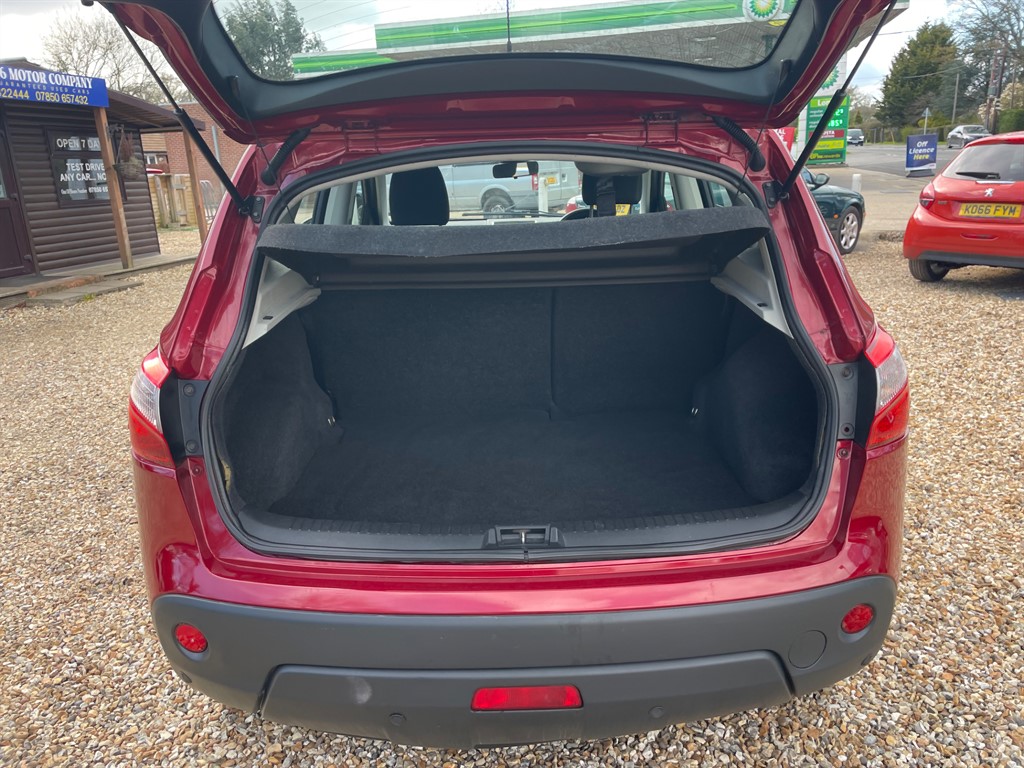 Used Nissan Qashqai 2012 for sale - 78055460: Photo 7