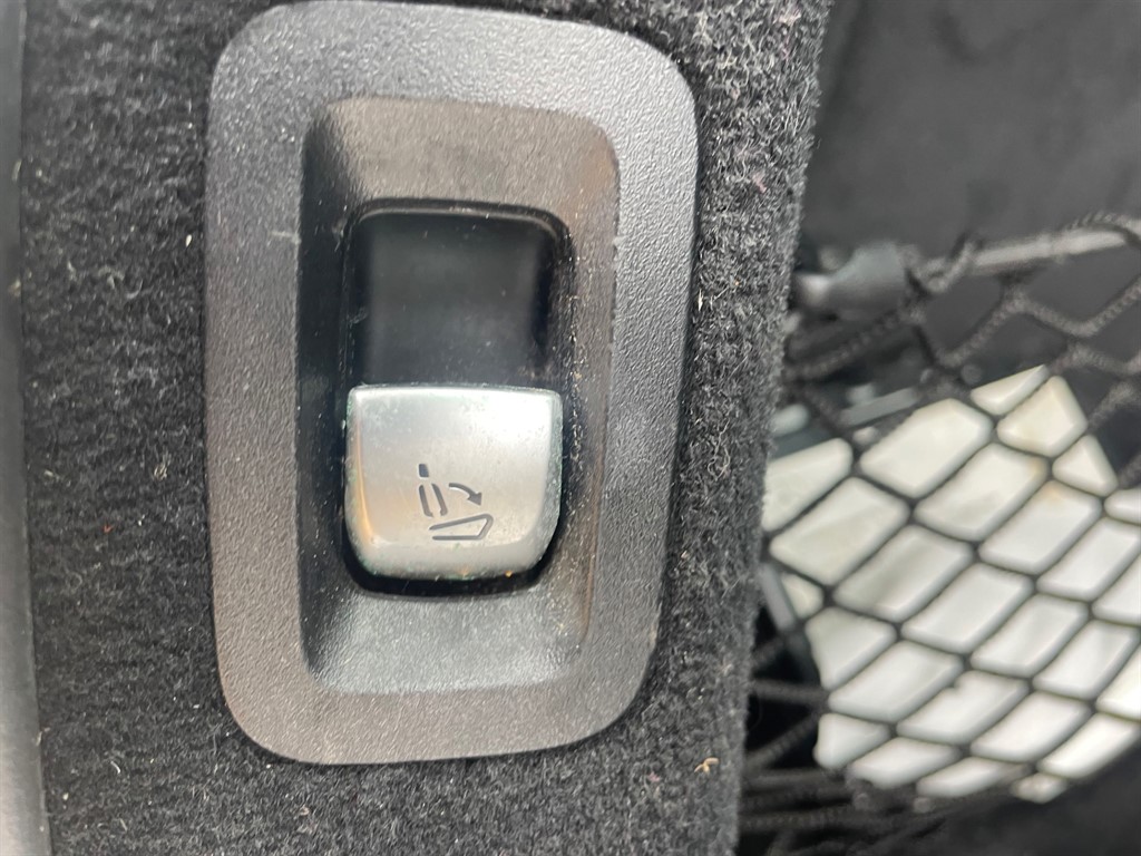 Used Mercedes-Benz C Class 2016 for sale - 77607226: Photo 15