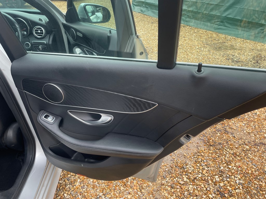 Used Mercedes-Benz C Class 2016 for sale - 77607226: Photo 28