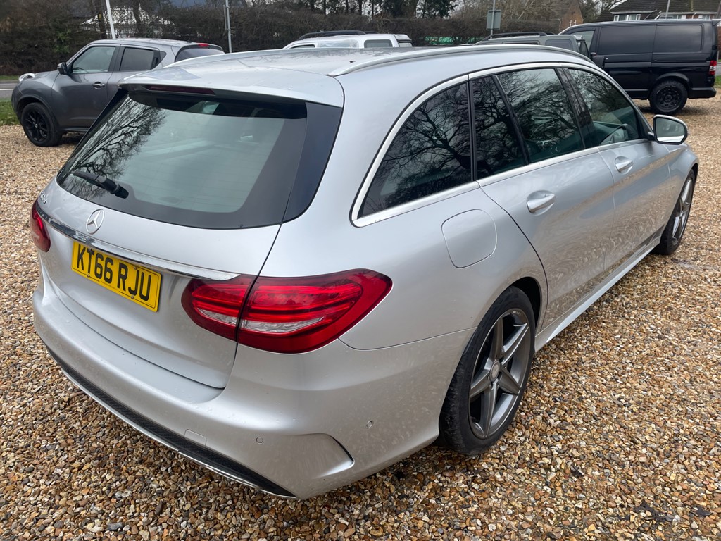 Used Mercedes-Benz C Class 2016 for sale - 77607226: Photo 4