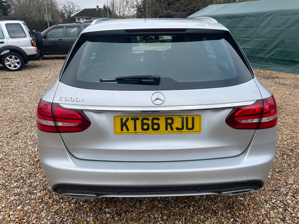 Used Mercedes-Benz C Class 2016 for sale - 77607226: Photo 5