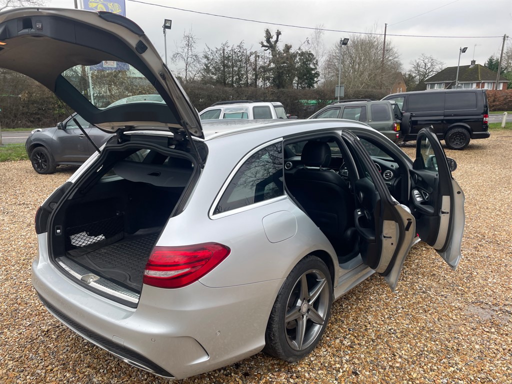 Used Mercedes-Benz C Class 2016 for sale - 77607226: Photo 8