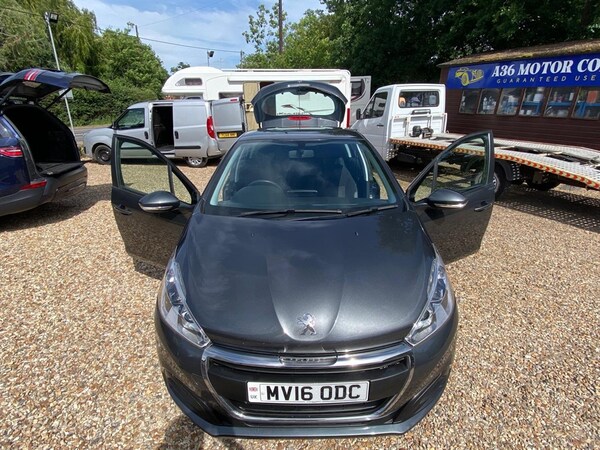 Used Peugeot 208 2016 for sale - 76302535: Photo 18