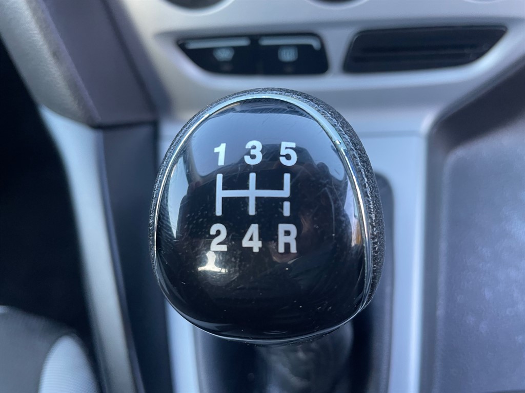 Used Ford Focus 2011 for sale - 77160836: Photo 11