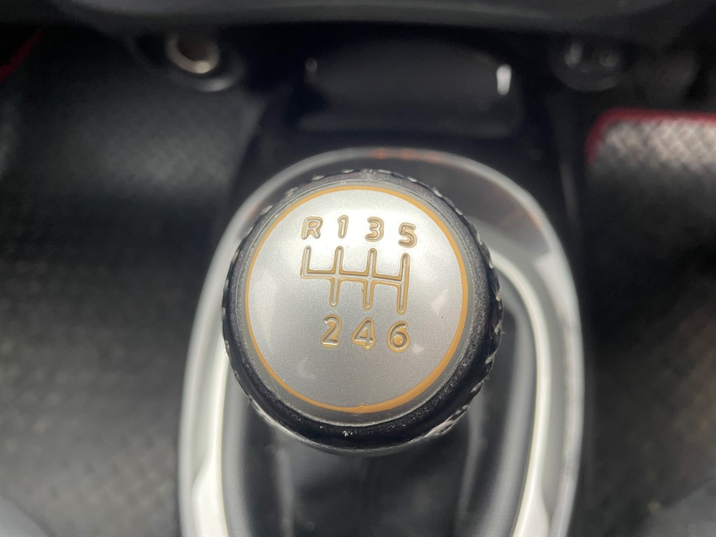 Used Nissan Juke 2014 for sale - 77804107: Photo 16