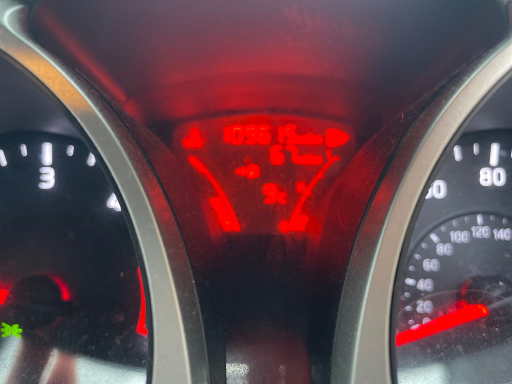 Used Nissan Juke 2014 for sale - 77804107: Photo 19