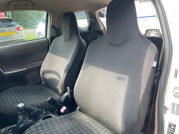 Used Toyota IQ 2010 for sale - 75570207: Photo
