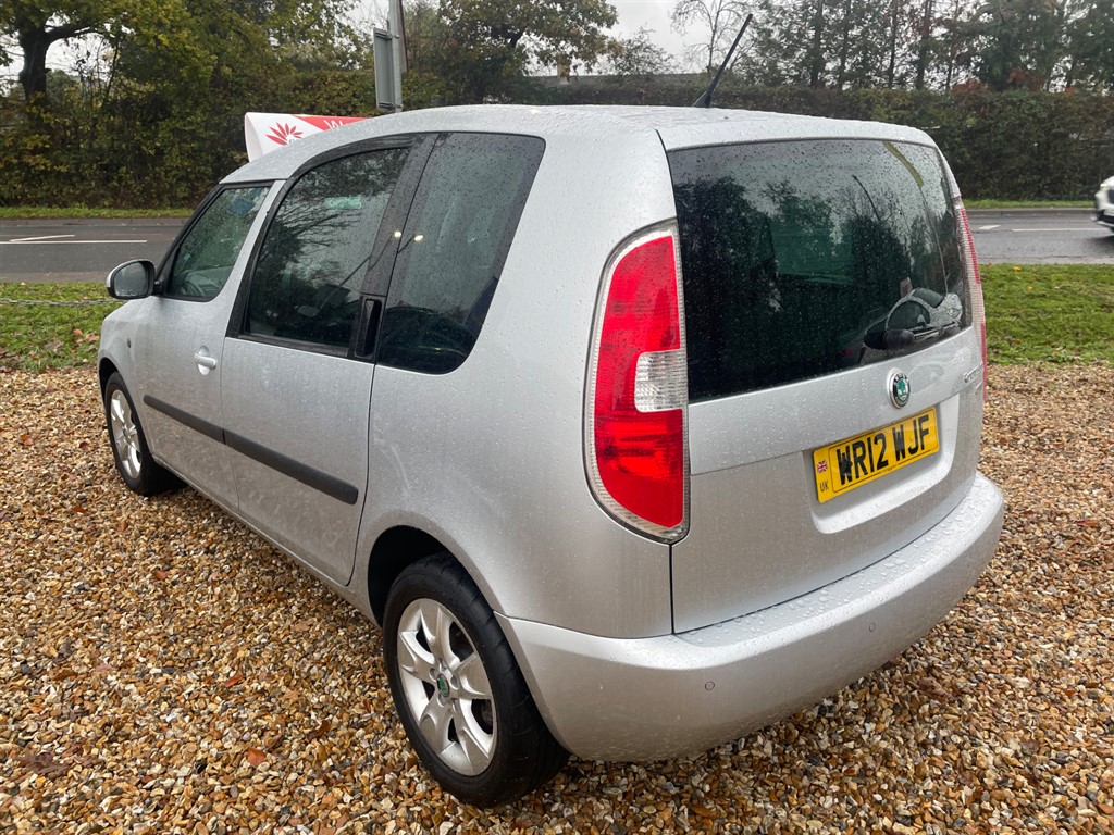 Used Skoda Roomster 2012 for sale - 76580430: Photo 2