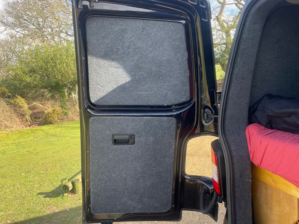 Used Volkswagen Transporter 2013 for sale - 77570305: Photo 12