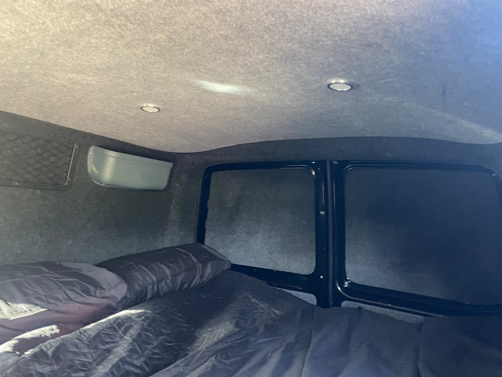 Used Volkswagen Transporter 2013 for sale - 77570305: Photo 15