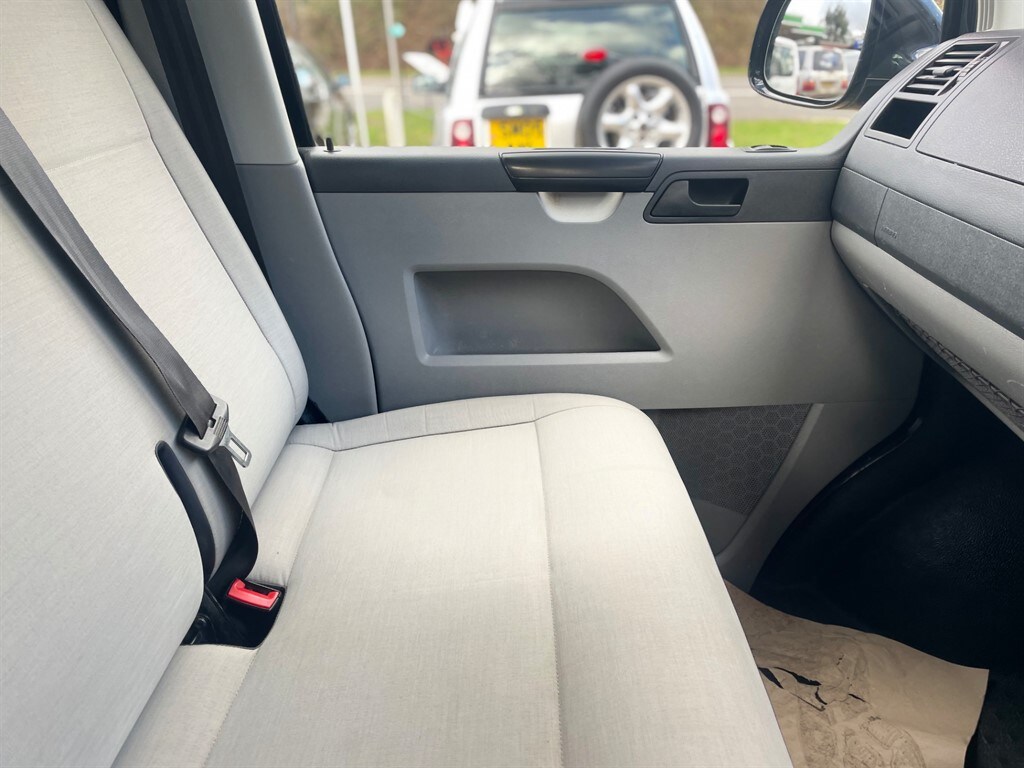 Used Volkswagen Transporter 2013 for sale - 77570305: Photo 29