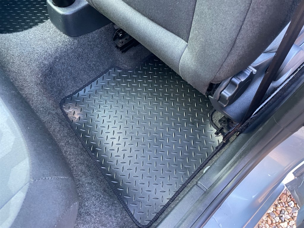 Used Skoda Roomster 2010 for sale - 76615910: Photo 12